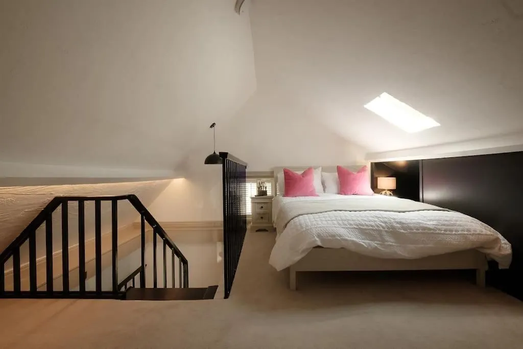 The Old Stables Villa Newcastle-upon-Tyne Semesterbostad